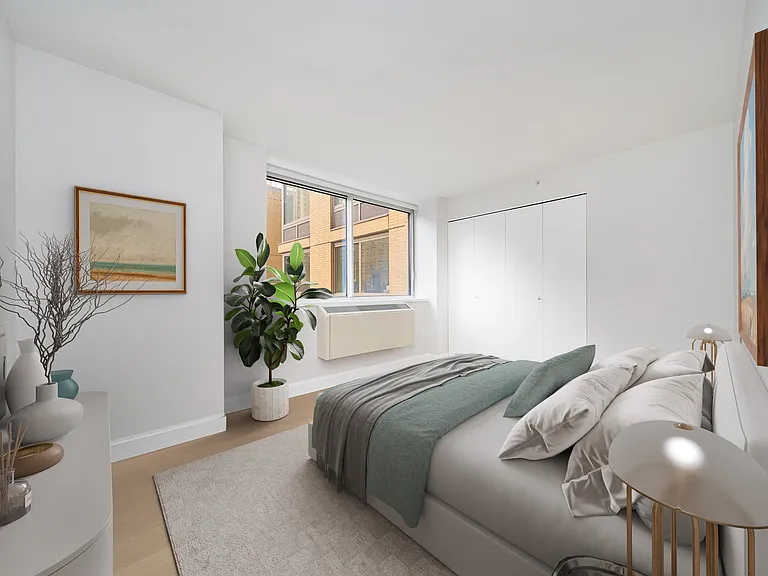 160 Riverside Blvd #7T — Photo 9