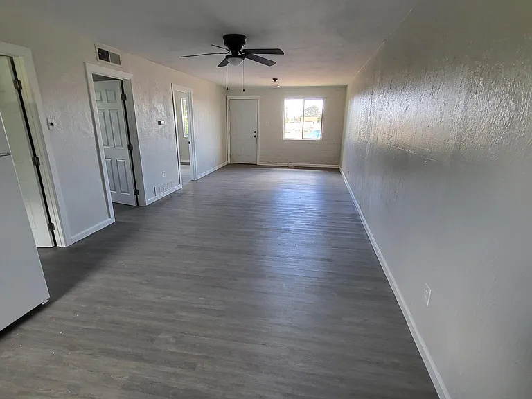 116 N 5th St #1 — Photo 7