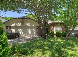 5802 Teri Rd, Austin, TX 78744