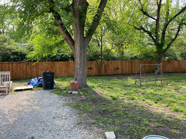 2413 SW Edgewater Ter — Photo 21