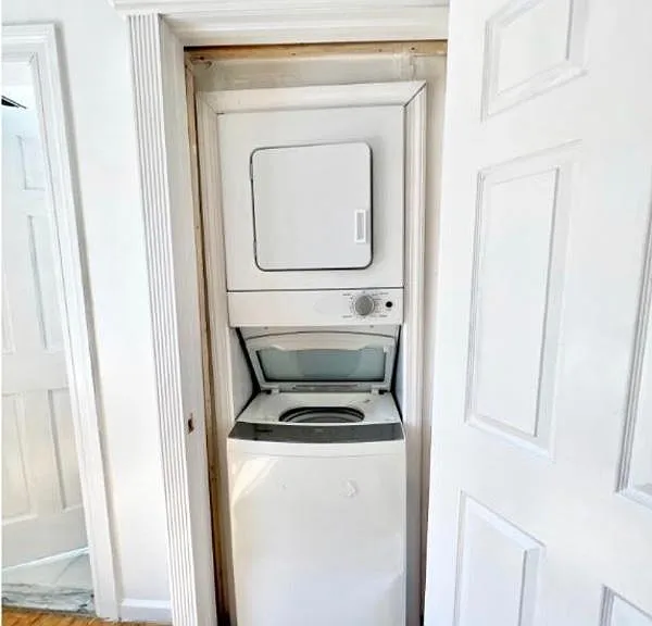 753 E 6th St #8 — Photo 6
