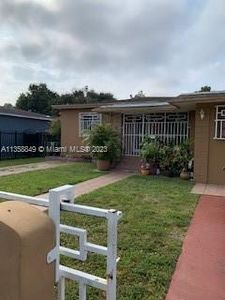 620 SE 4th St, Hialeah, FL, 33010
