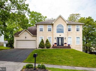 28 Crawford Dr, Sicklerville, NJ 08081