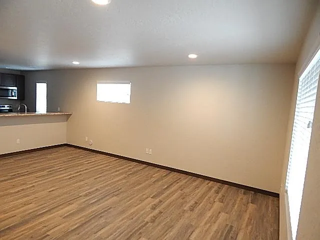 2 bed, 2.5 bath, $1,895 — Photo 3