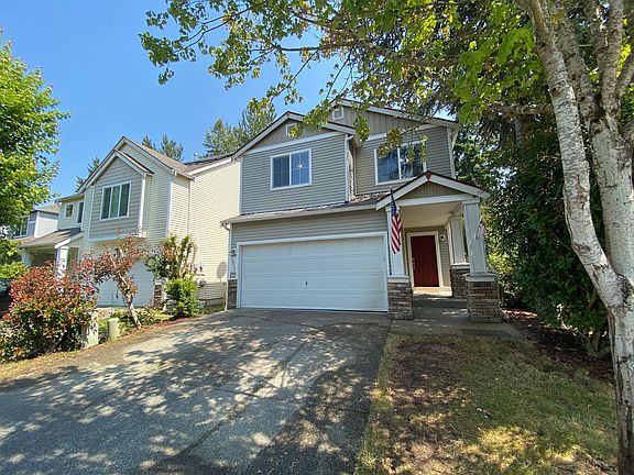 2nd image of 19019 19th Avenue Ct E
