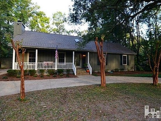 2nd image of 137 Stoneybrook Rd