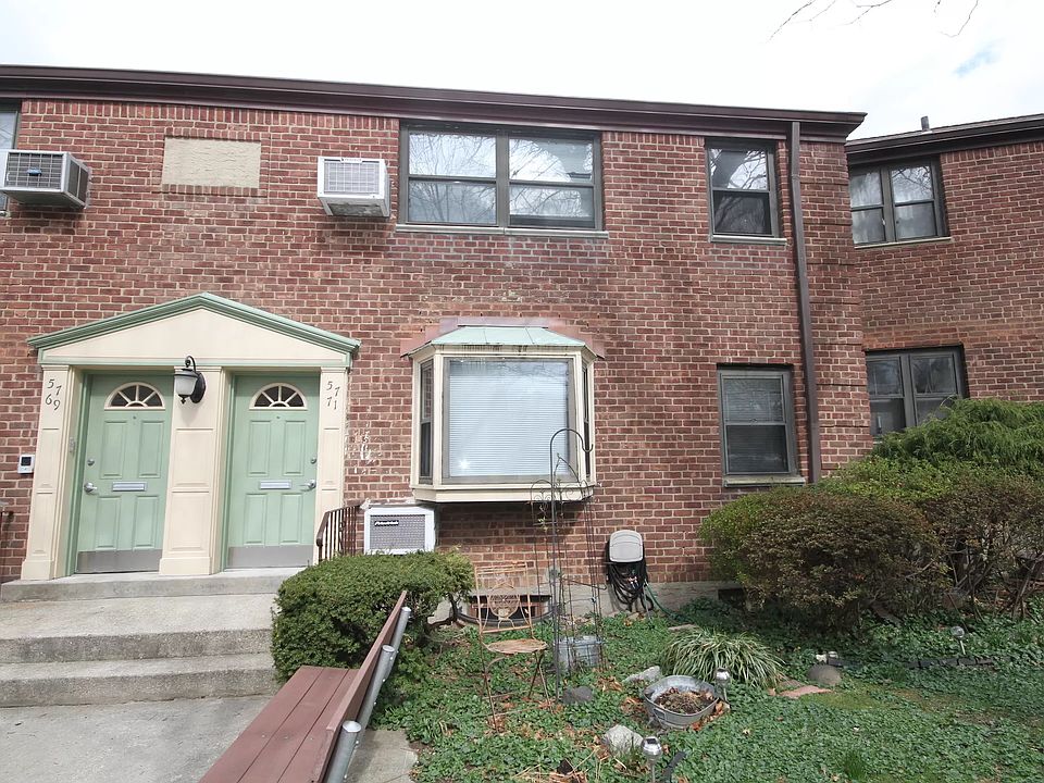 1st image of 57-71 246th Cres #1