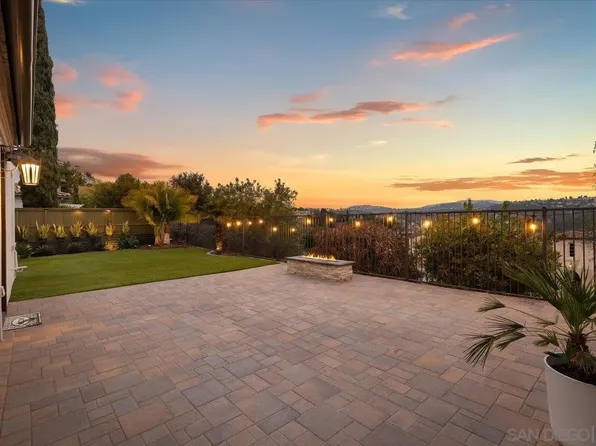 2335 Kyanite Pl, Carlsbad, CA 92009