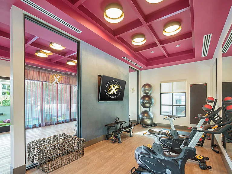 CALIXA Apartment Homes — Photo 13