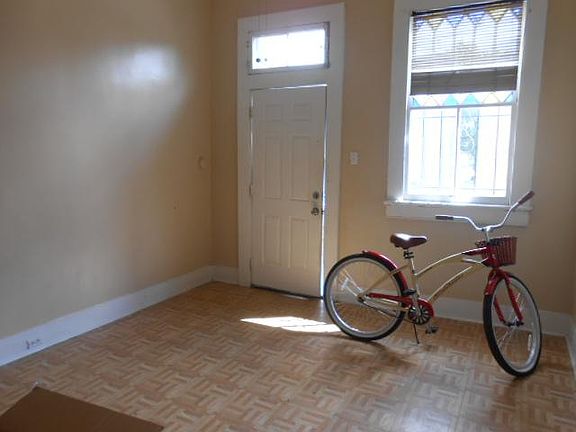 3rd image of 2116 Valmont Street
