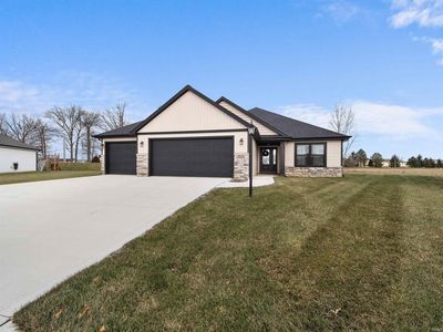 10421 Buckshire Ct, New Haven, IN, 46774