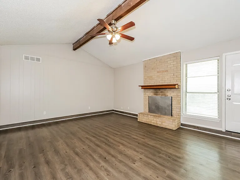 7517 Marlinda Cir — Photo 5