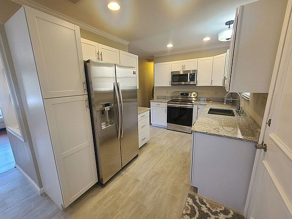 White Shaker Cabinets
