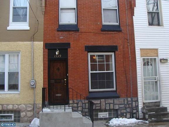 3rd image of 1739 N Stillman St