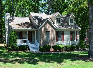 2936 Spring Lake Dr, Buford, GA 30519