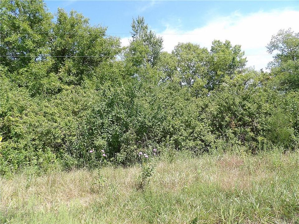 2nd image of 20619 SE Outer Rd