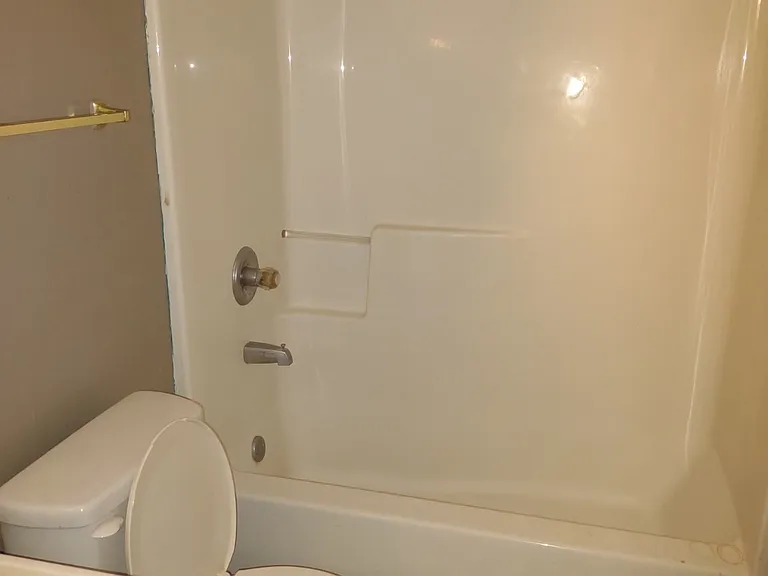 1716 Gerald Dr — Photo 9