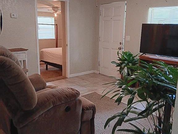 5th image of 2110 E Nedro Rd