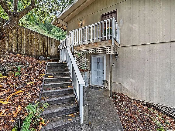 2nd image of 14 Burgess Ct