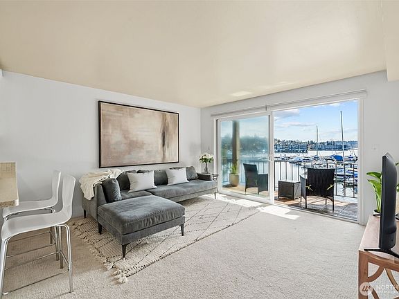 2nd image of 65 Kirkland Avenue #202