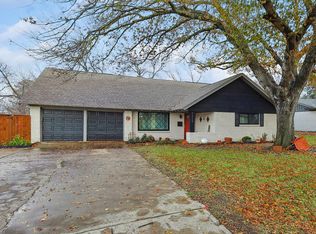 5629 Wedgworth Rd, Fort Worth, TX 76133