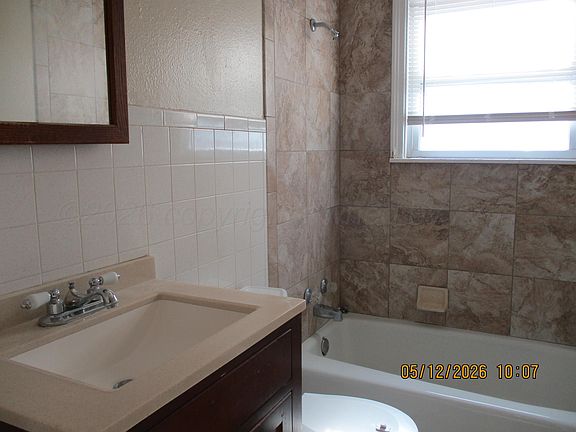 5th image of 4203 S Monroe St
