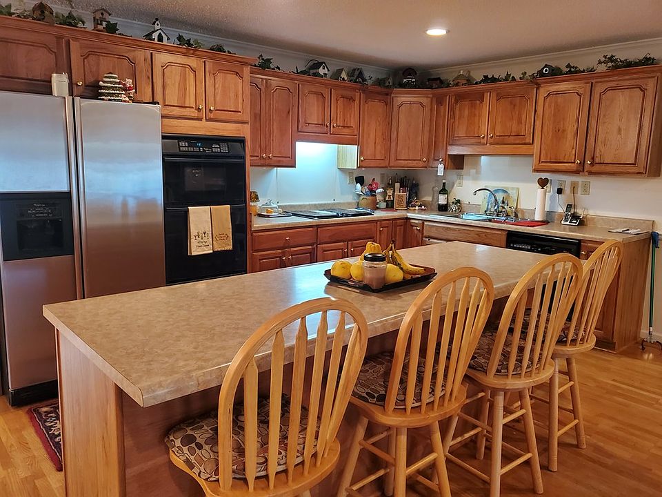 32 Lakepoint Dr, Fort Gaines, GA 39851 Zillow