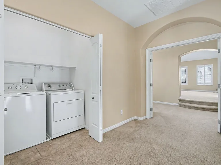 9221 Worsley Park Pl — Photo 26