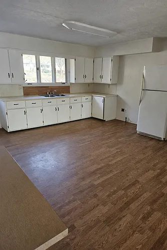 7456 Boston State Rd #1 Photo 1