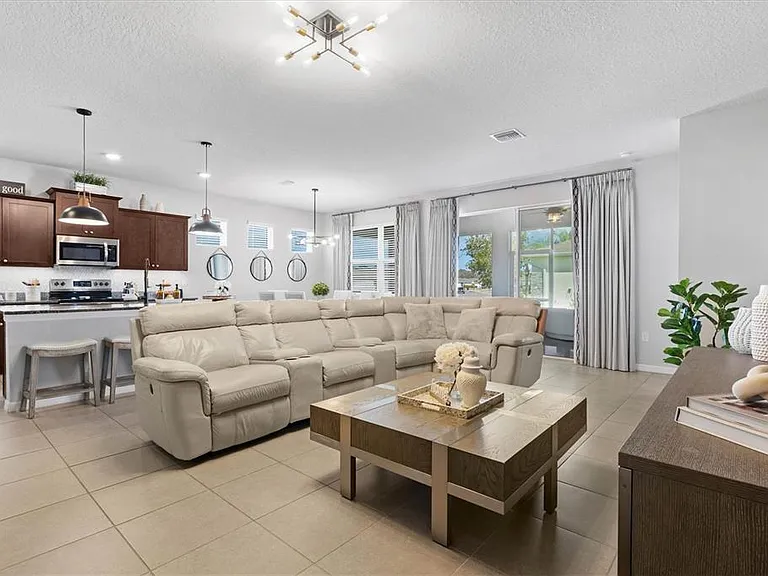 13905 Woodbridge Ter — Photo 11