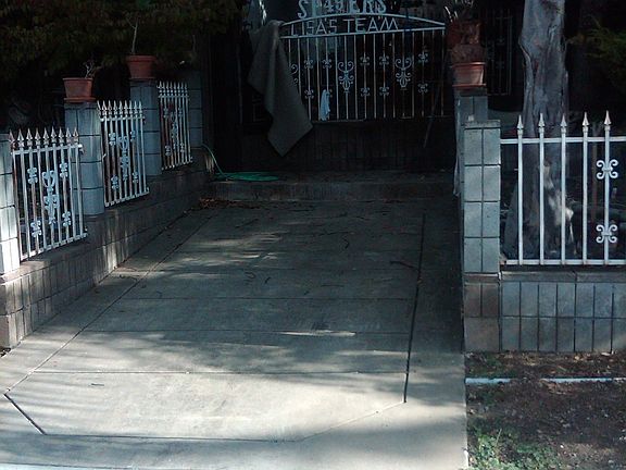 Fenced Yard -Extra Parking