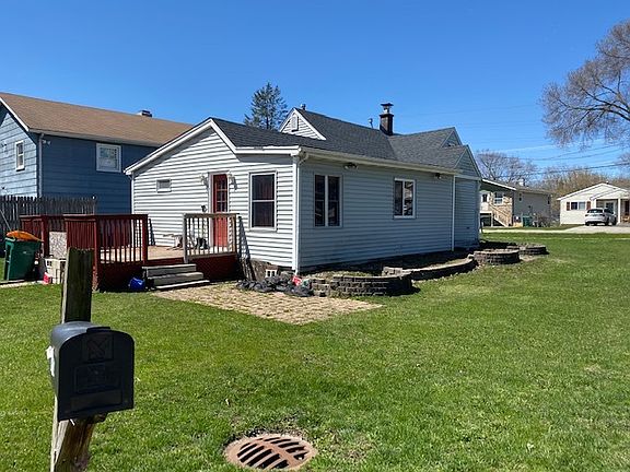 4th image of 113 E Clarendon Dr