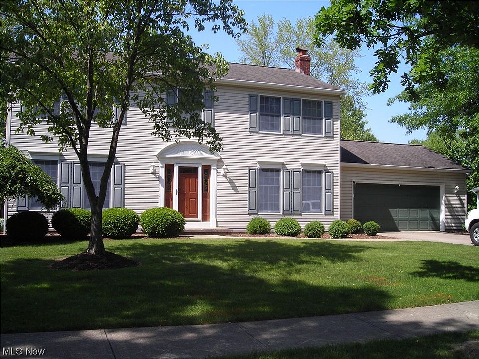 1st image of 9840 Beechwood Dr