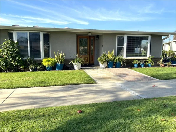 1220 Scioto Rd Unit M9-227g, Seal Beach, CA 90740