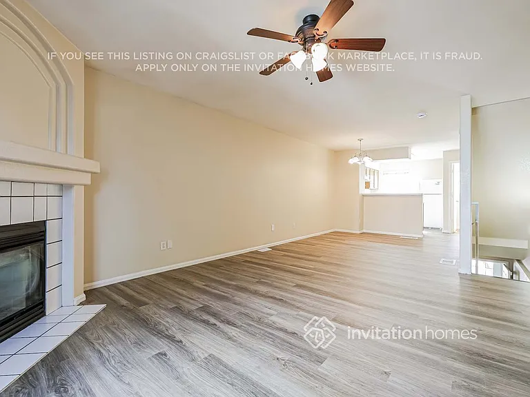 11812 E Kepner Dr — Photo 7