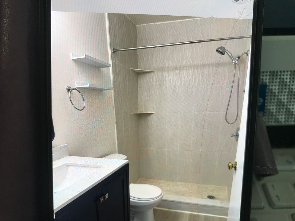 1st image of 11122 Morrison St APT 102