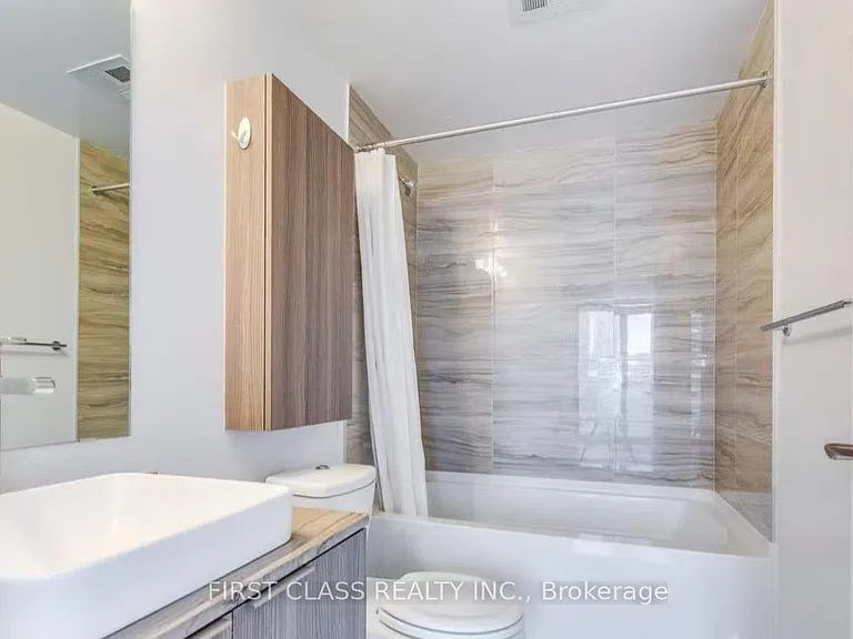 11 Wellesley St W #2208 — Photo 5