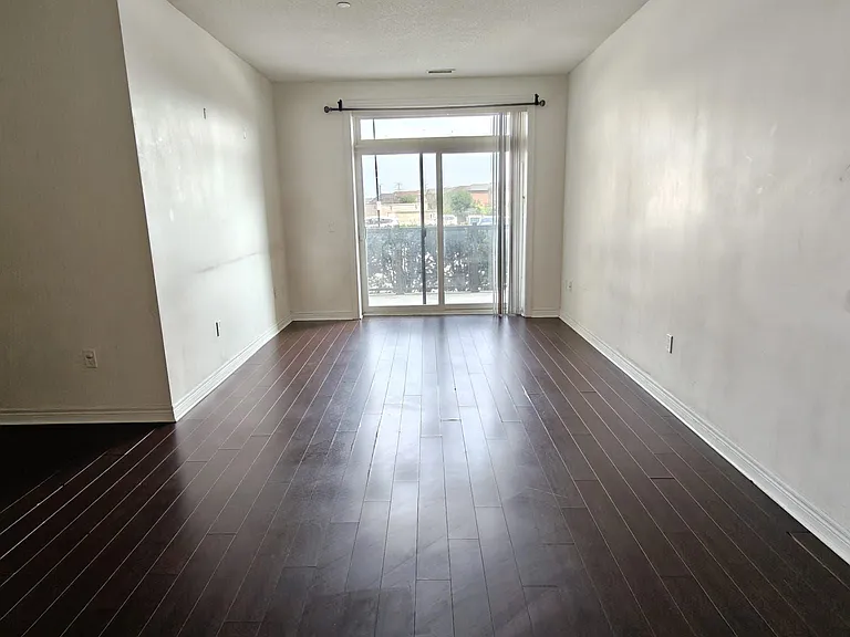 7325 Markham Rd #118 — Photo 3