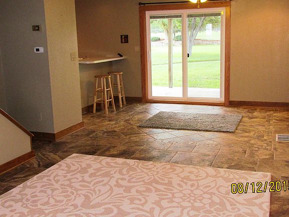 FrontRoom/Dining Room