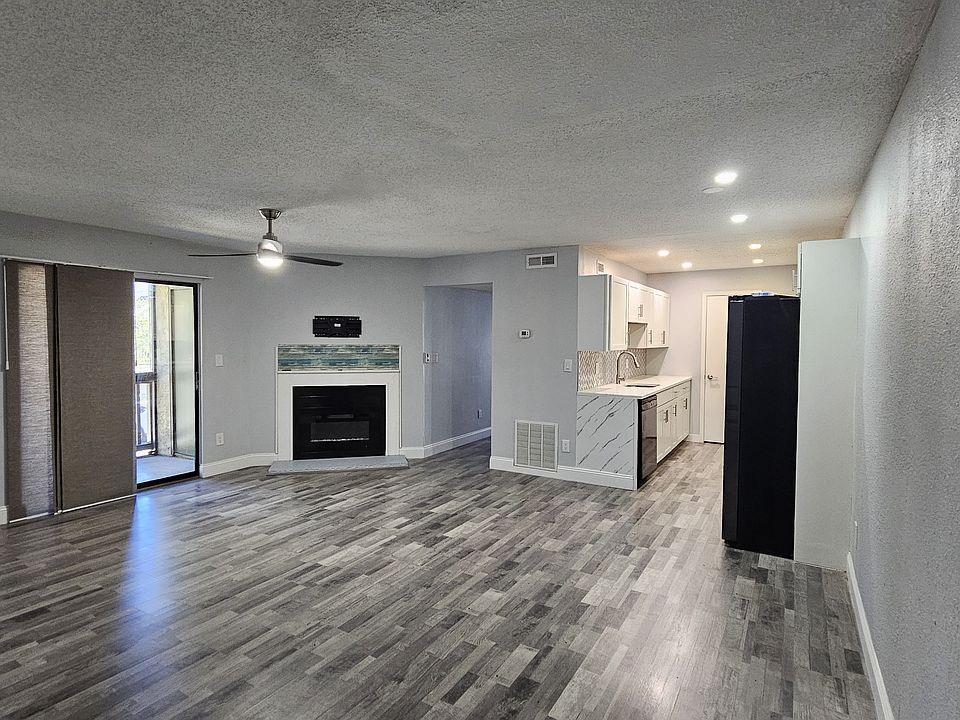 1st image of 3525 Sable Palm Ln Unit F
