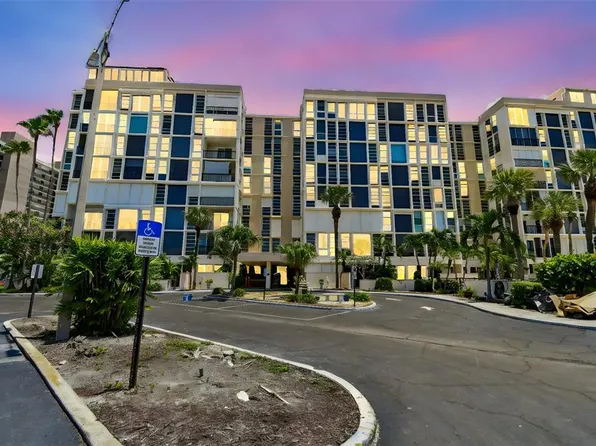 7400 Sun Island Dr APT 411, South Pasadena, FL 33707