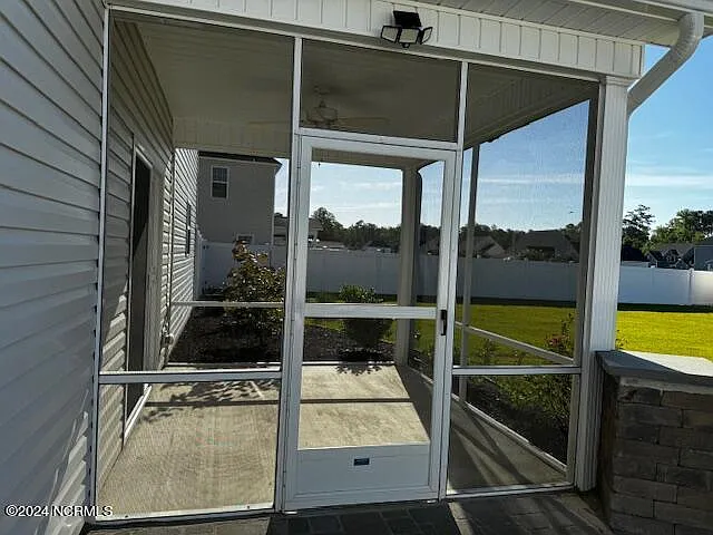 1002 Kingfish Way — Photo 29