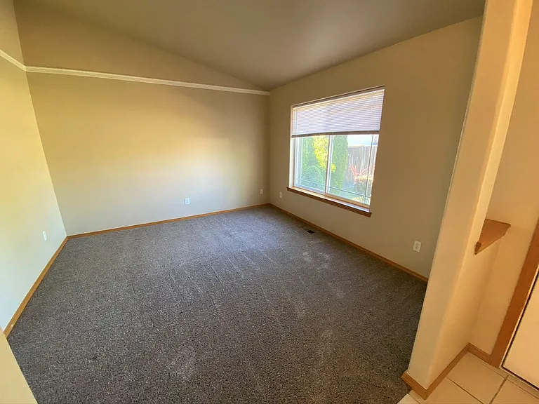 602 E Country Side Ave — Photo 22