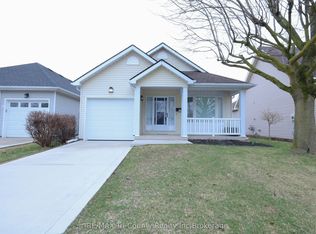 33 Wilkins Cres, Tillsonburg, ON N4G 5M6