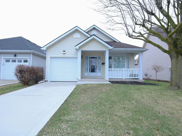 33 Wilkins Cres, Tillsonburg, ON N4G 5M6