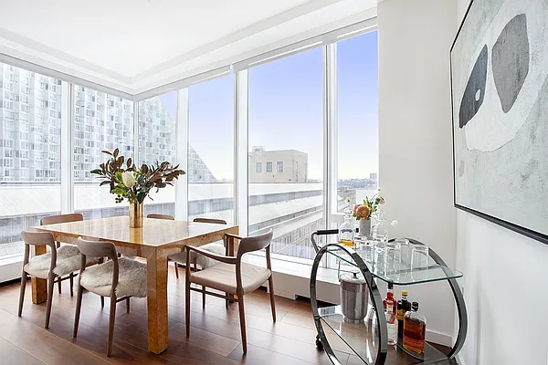 Sold by Stribling | media 20