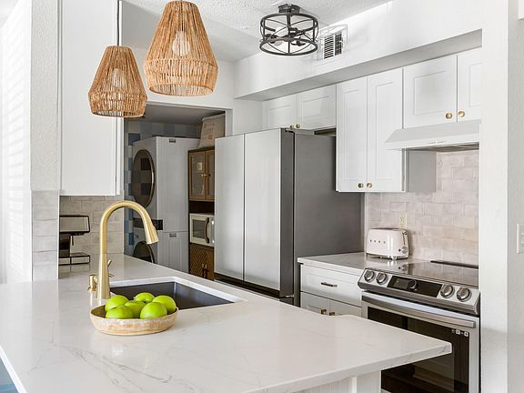 5th image of 1481 Center St #1602