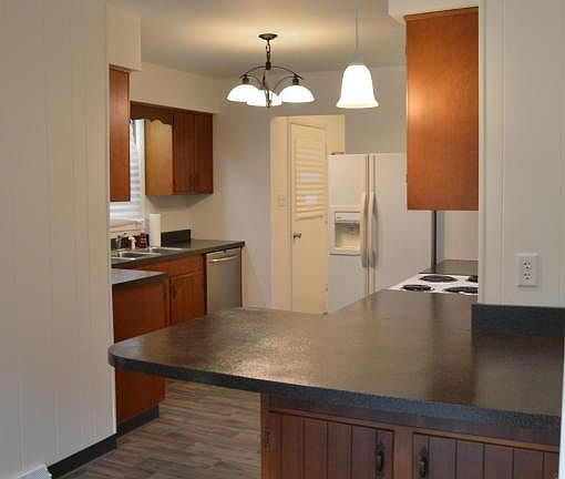 4th image of 26382 Acorn St