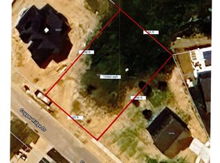 9093 Copper Ridge Dr, Davison, MI 48423