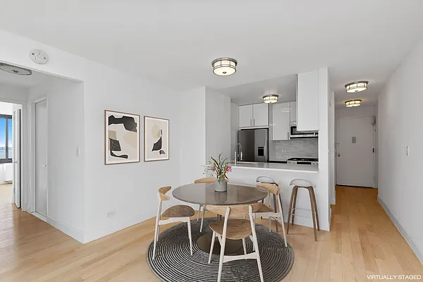 Rented by Corcoran | media 15